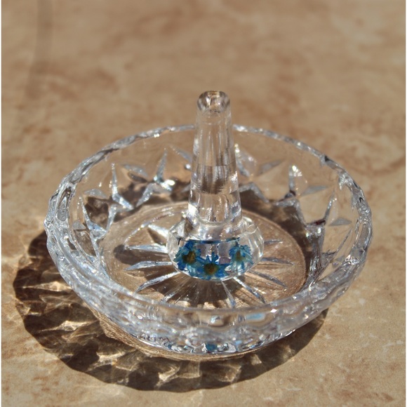 BLUE REAL FLOWER RING - Picture 3 of 5